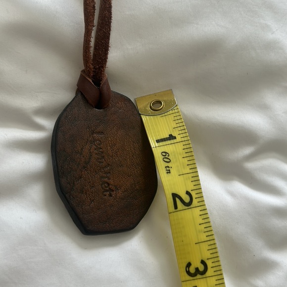 Leather stone necklace by Lem Viet - Picture 7 of 7